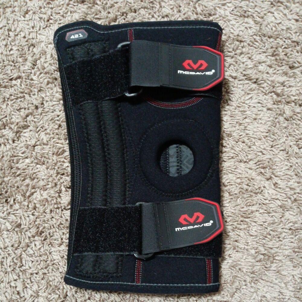 McDavid Knee Brace 421 Stabilization Size Medium Neoprene Adjustable EUC